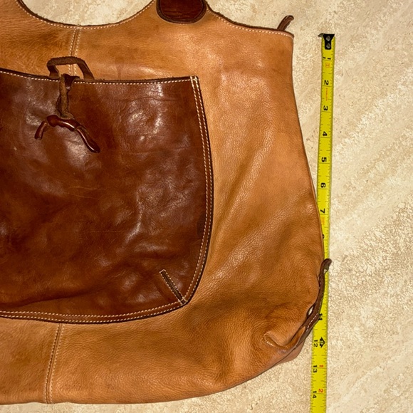 CONSTANZA ROTA 2 tone brown Leather hobo bag, oversized, pockets, top zip. - Picture 15 of 17